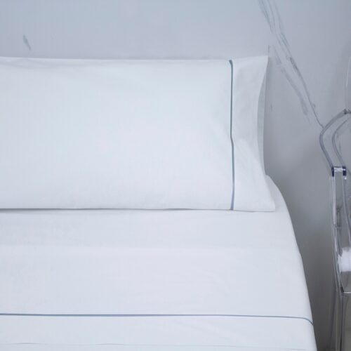 JUEGO SABANAS ELEGANCE PERCAL 200 HILOS BLANCO con ribete gris satinado