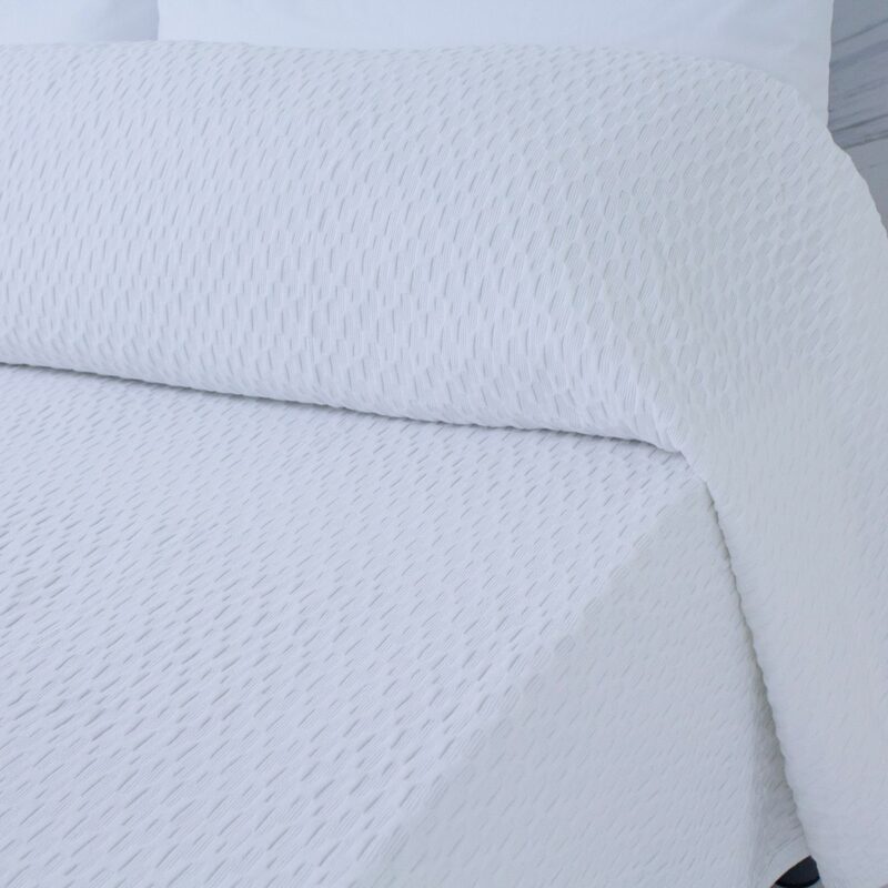 COLCHA BLANCA HOTEL REF 600 - Imagen 2